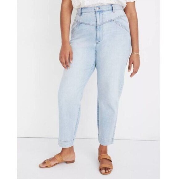 Madewell Tapered Jeans in Fitzgerald Wash Yoked Edition - Picture 1 of 9
